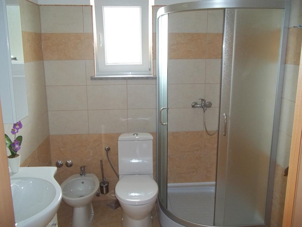 Apartments Ljubas أوباتيا الغرفة الصورة