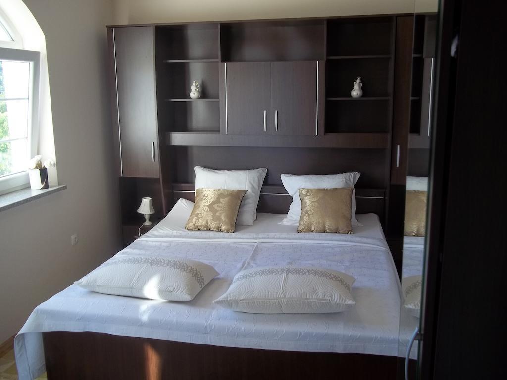 Apartments Ljubas أوباتيا الغرفة الصورة