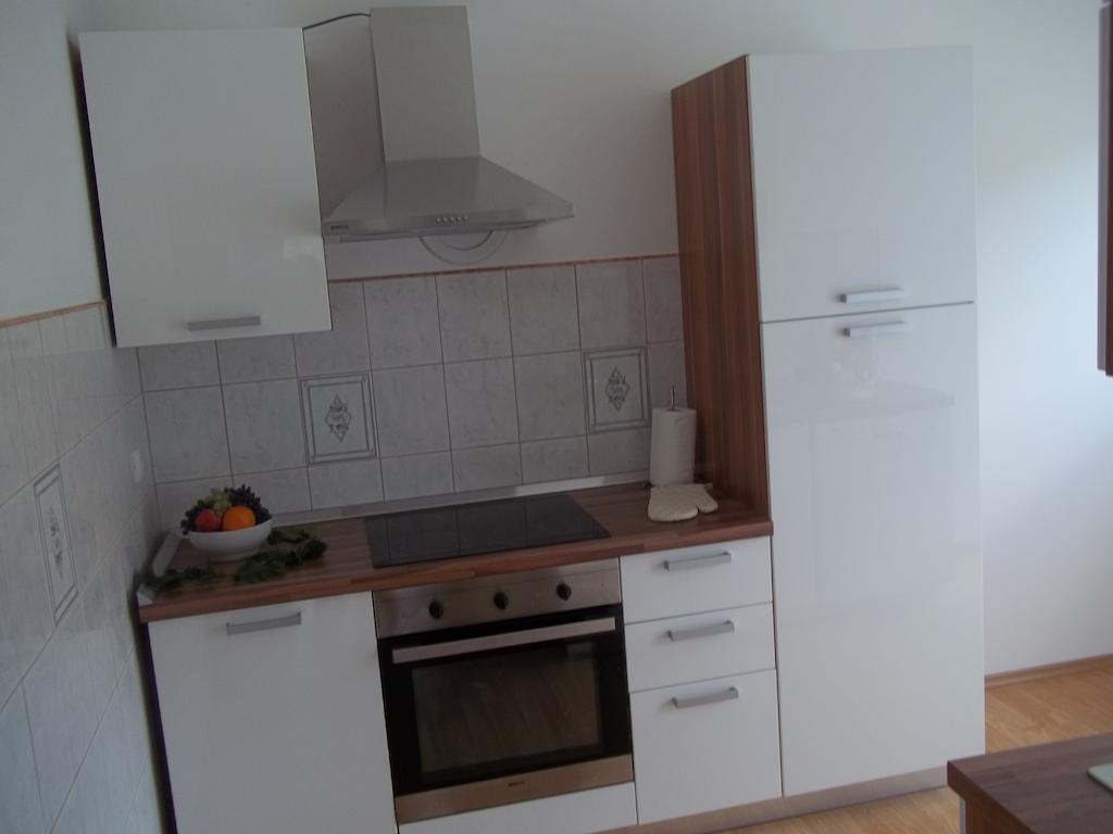 Apartments Ljubas أوباتيا الغرفة الصورة